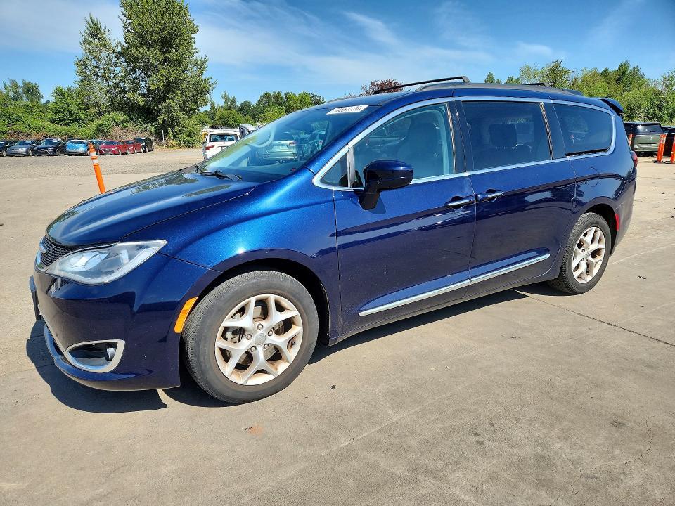2017 Chrysler Pacifica — фото 1