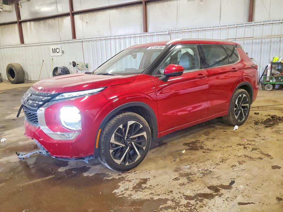 2023 Mitsubishi Outlander — фото 1