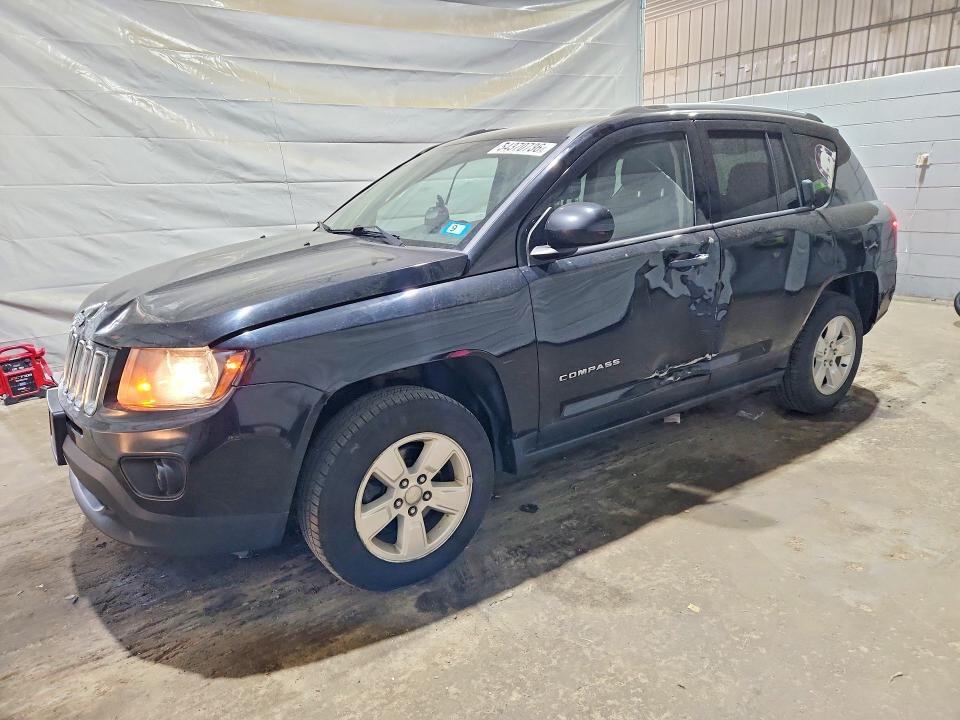 2017 Jeep Compass — фото 1