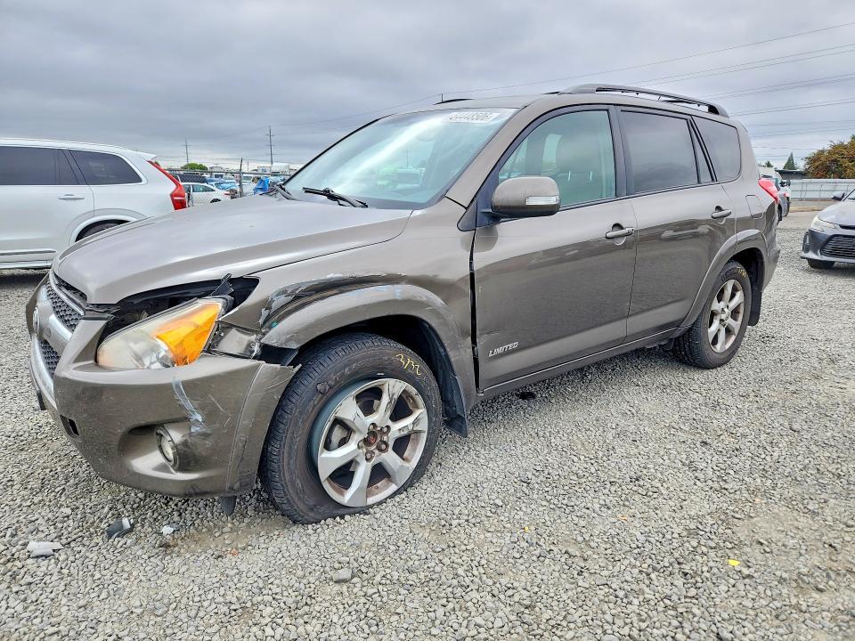 2011 Toyota Rav4 — фото 1