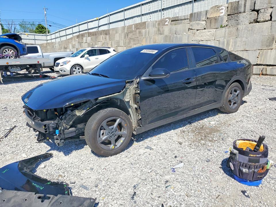 Kia K4