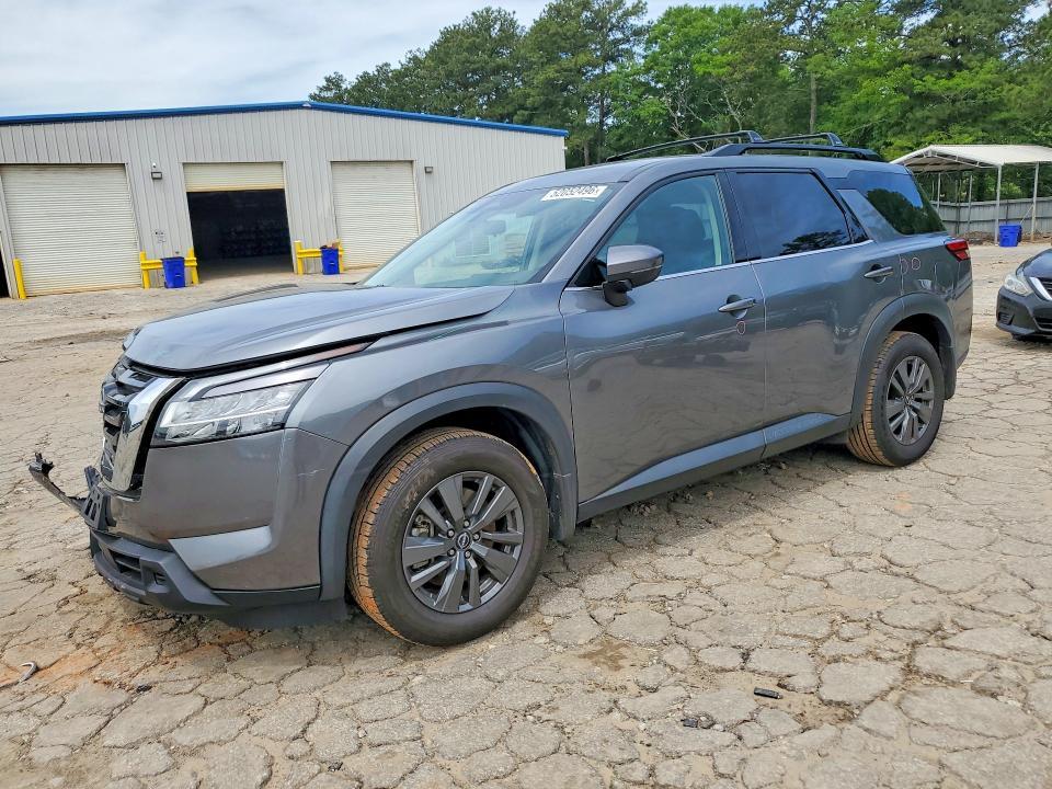 Nissan Pathfinder