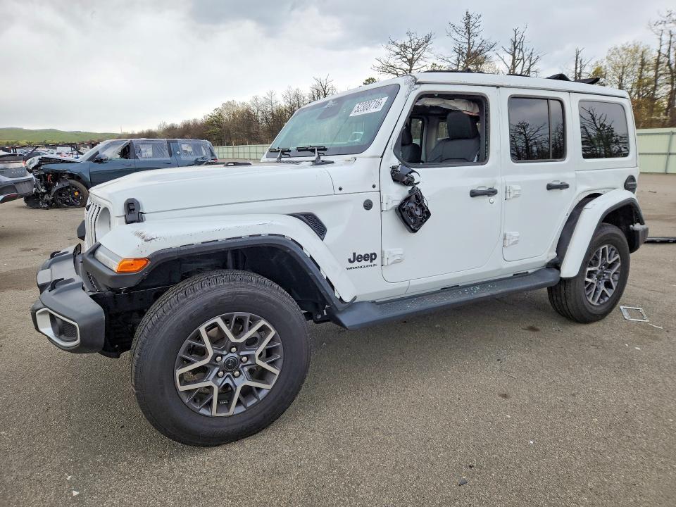 2026 Jeep Wrangler — фото 1