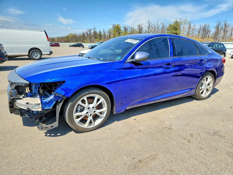 2022 Honda Accord — фото 1