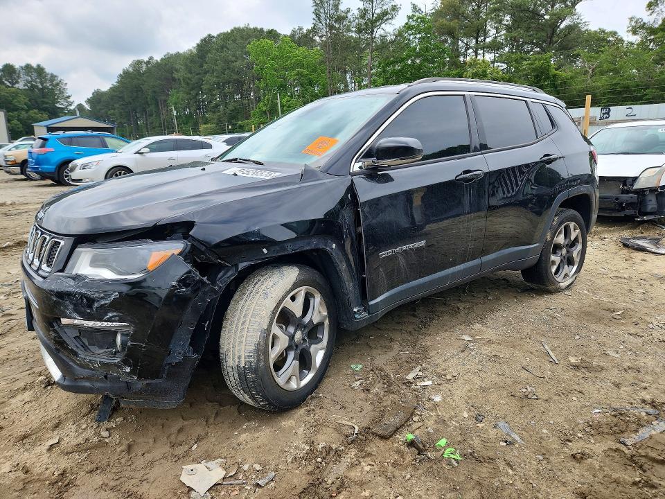 2018 Jeep Compass — фото 1