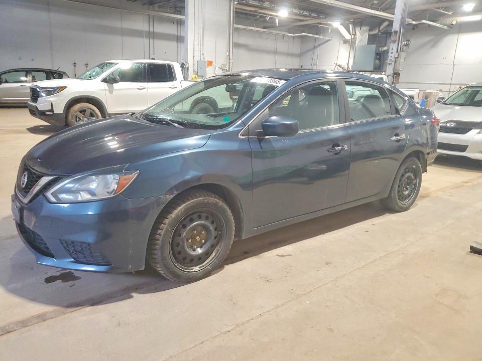 2016 Nissan Sentra — фото 1