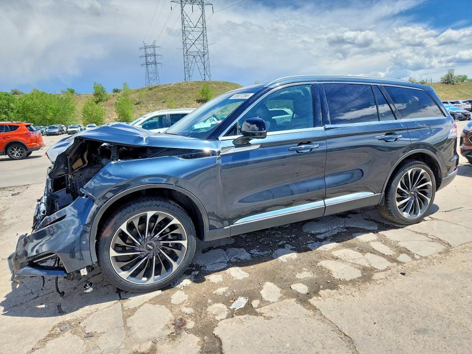2022 Lincoln Aviator — фото 1