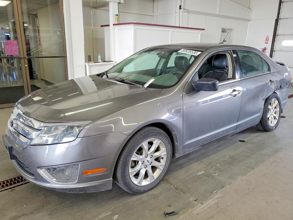 2012 Ford Fusion — фото 1