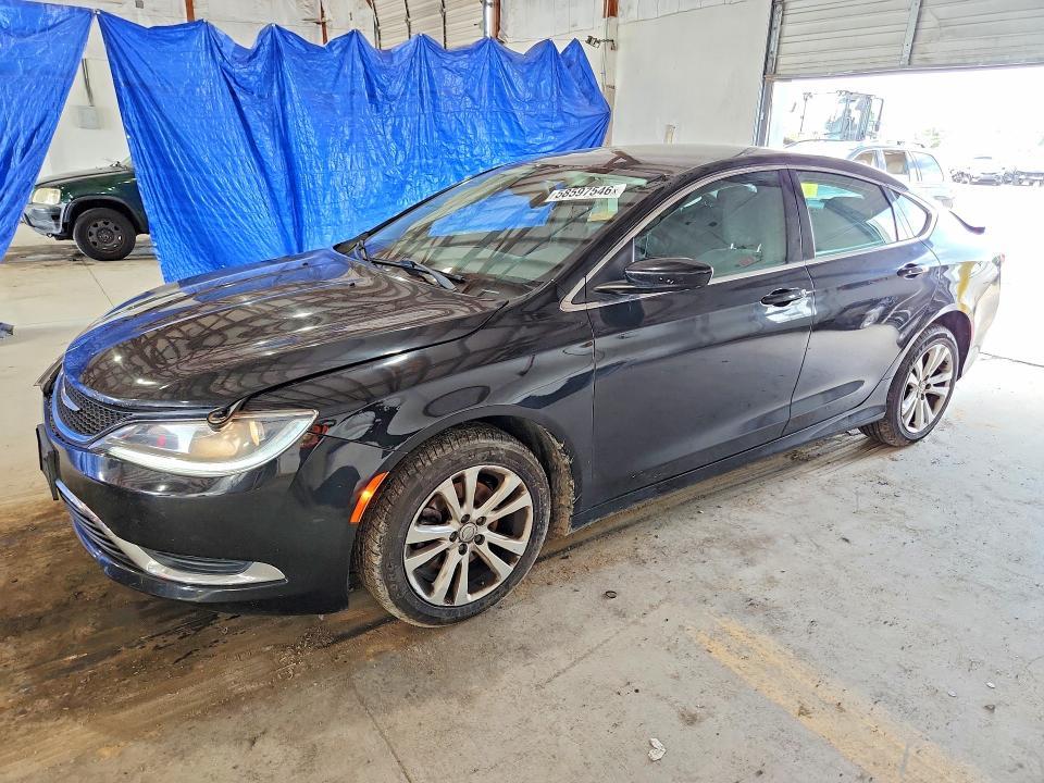 2015 Chrysler 200 — фото 1