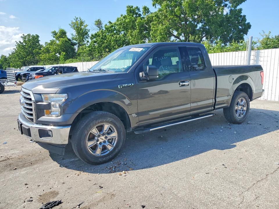 2017 Ford F150 — фото 1