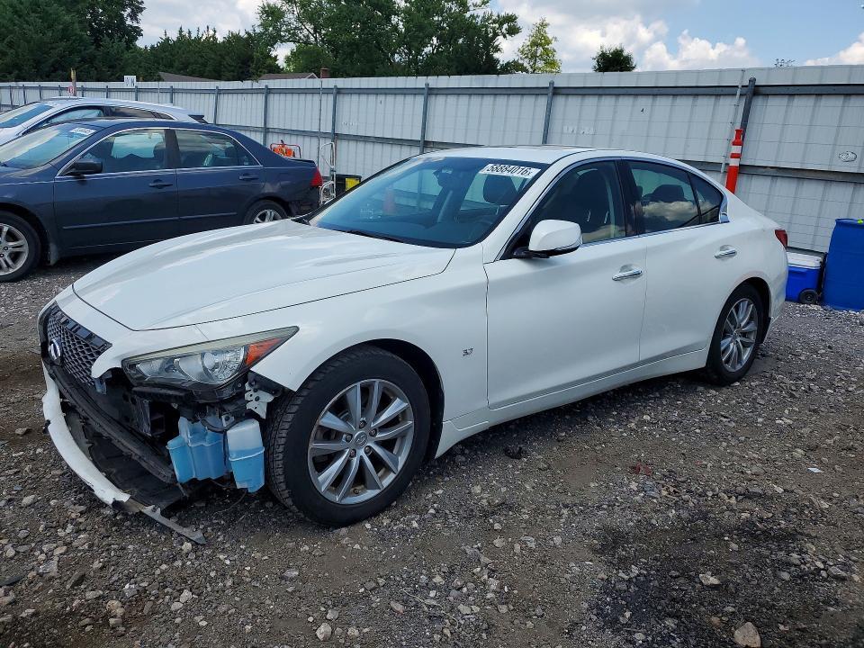2015 Infiniti Q50 — фото 1