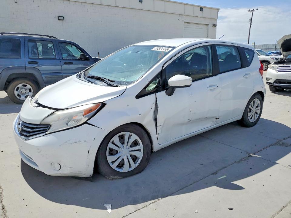 2015 Nissan Versa Note — фото 1
