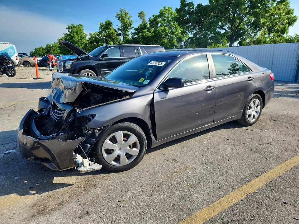 2008 Toyota Camry — фото 1
