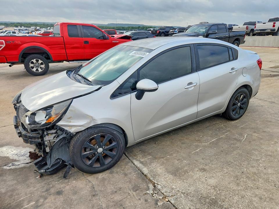 2015 Kia Rio — фото 1