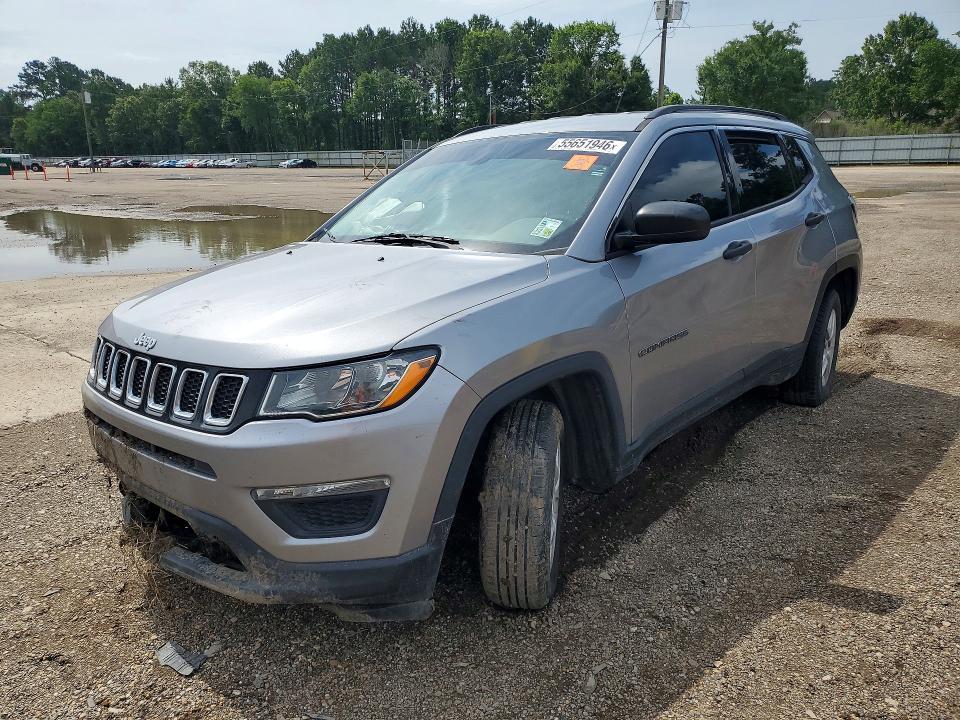 2019 Jeep Compass — фото 1