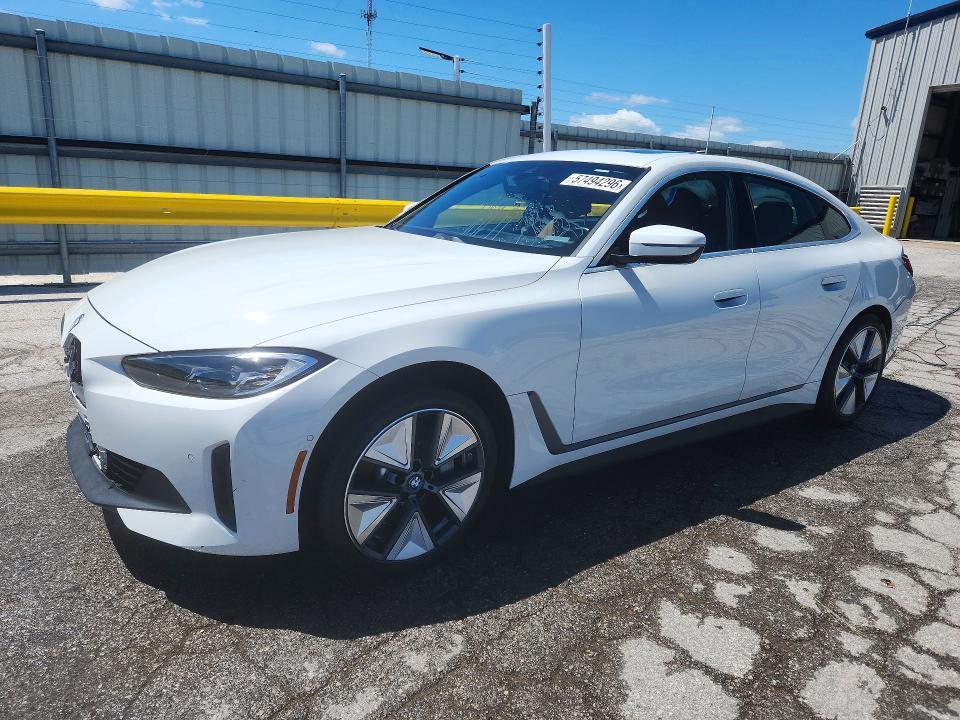 BMW I4