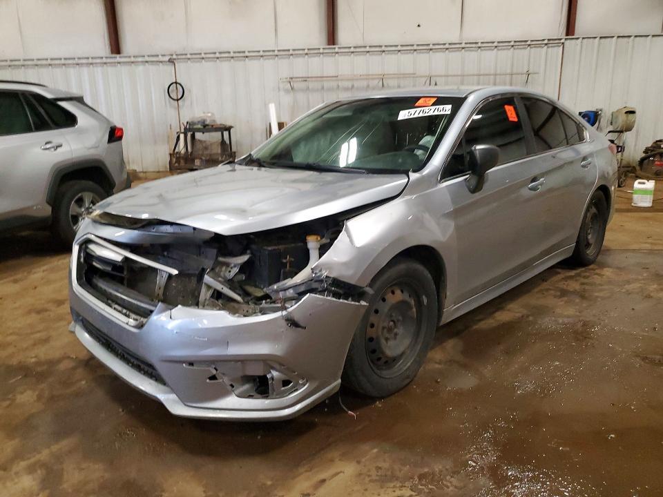 2018 Subaru Legacy — фото 1