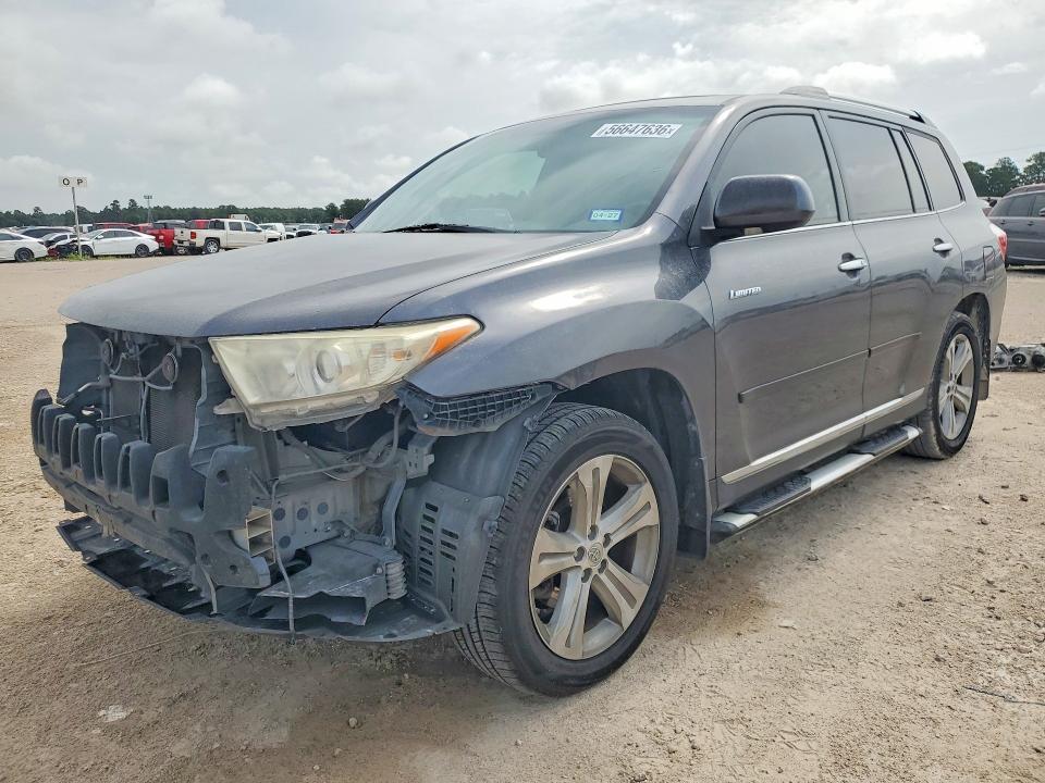 2012 Toyota Highlander — фото 1