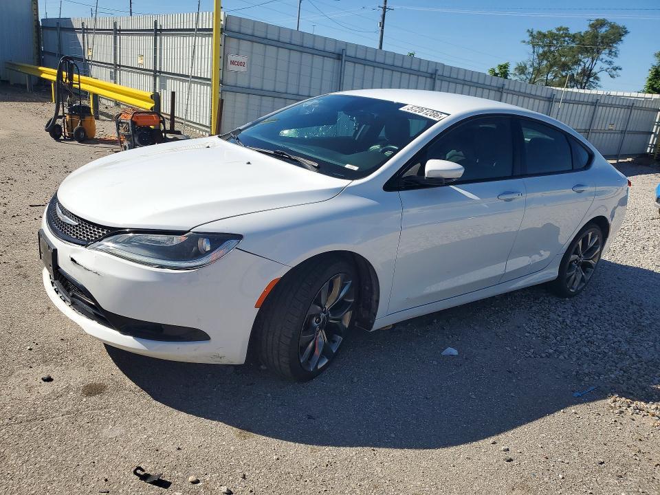 Chrysler 200