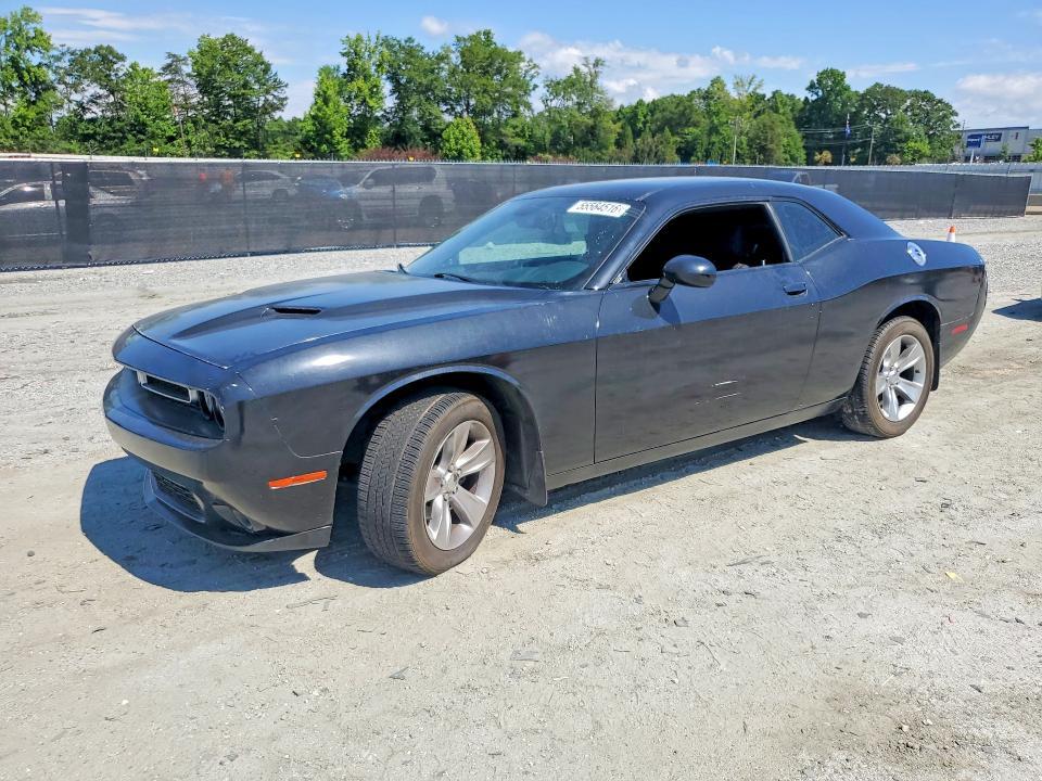 2017 Dodge Challenger — фото 1