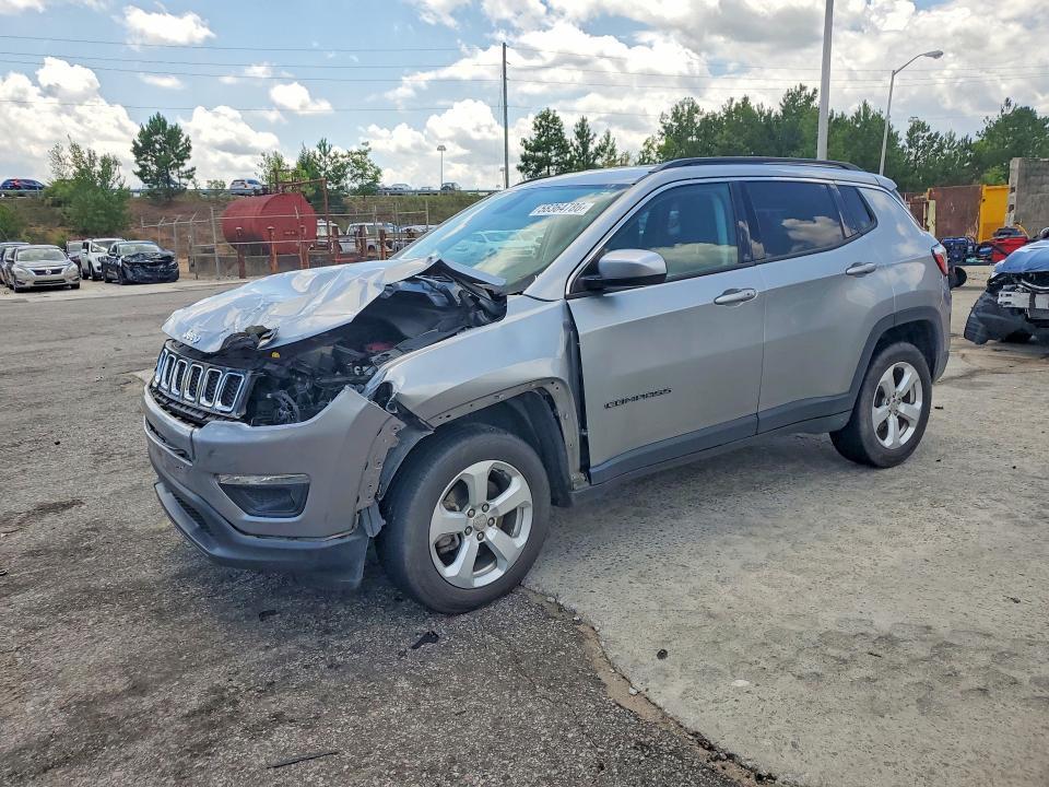 2020 Jeep Compass — фото 1