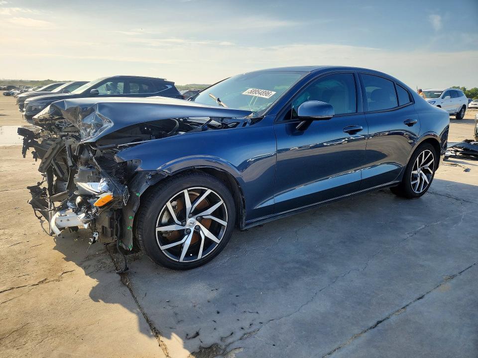2020 Volvo S60 — фото 1