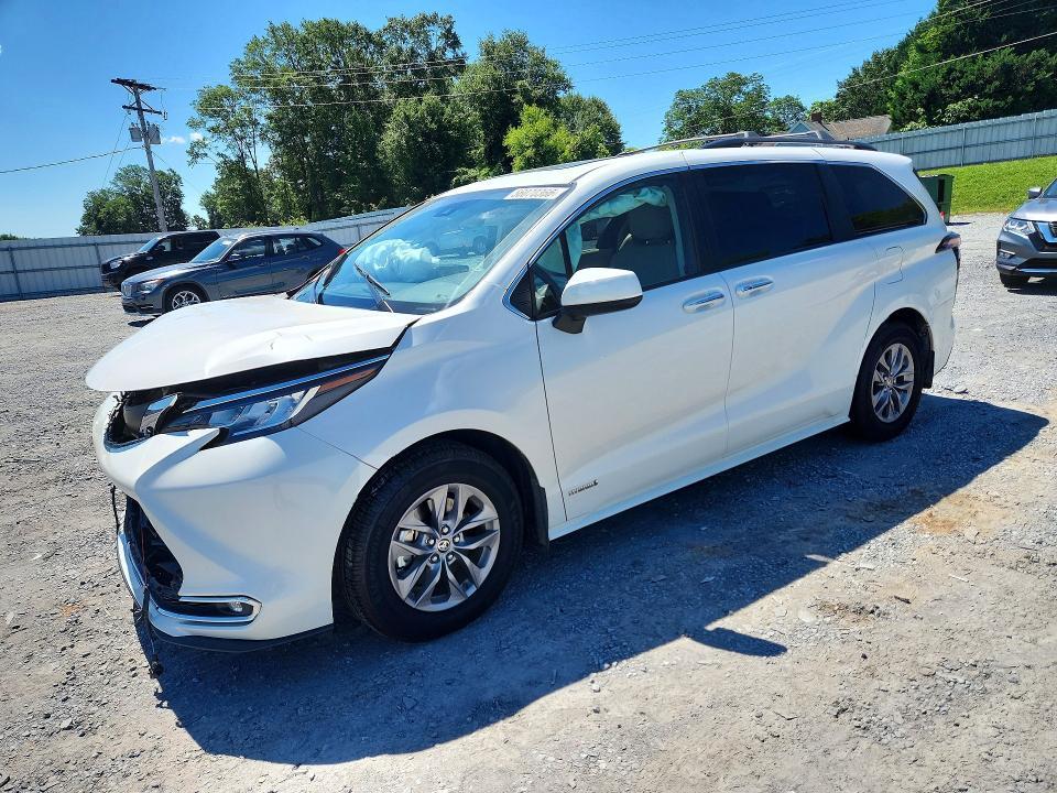 Toyota Sienna