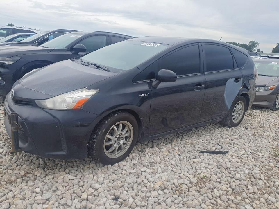 2017 Toyota Prius V — фото 1