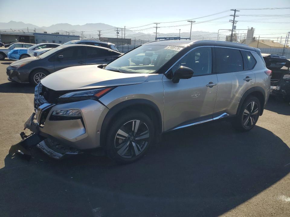 Nissan Rogue