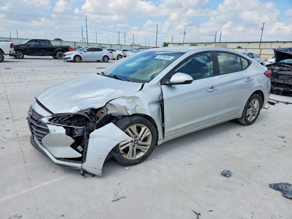 2019 Hyundai Elantra — фото 1
