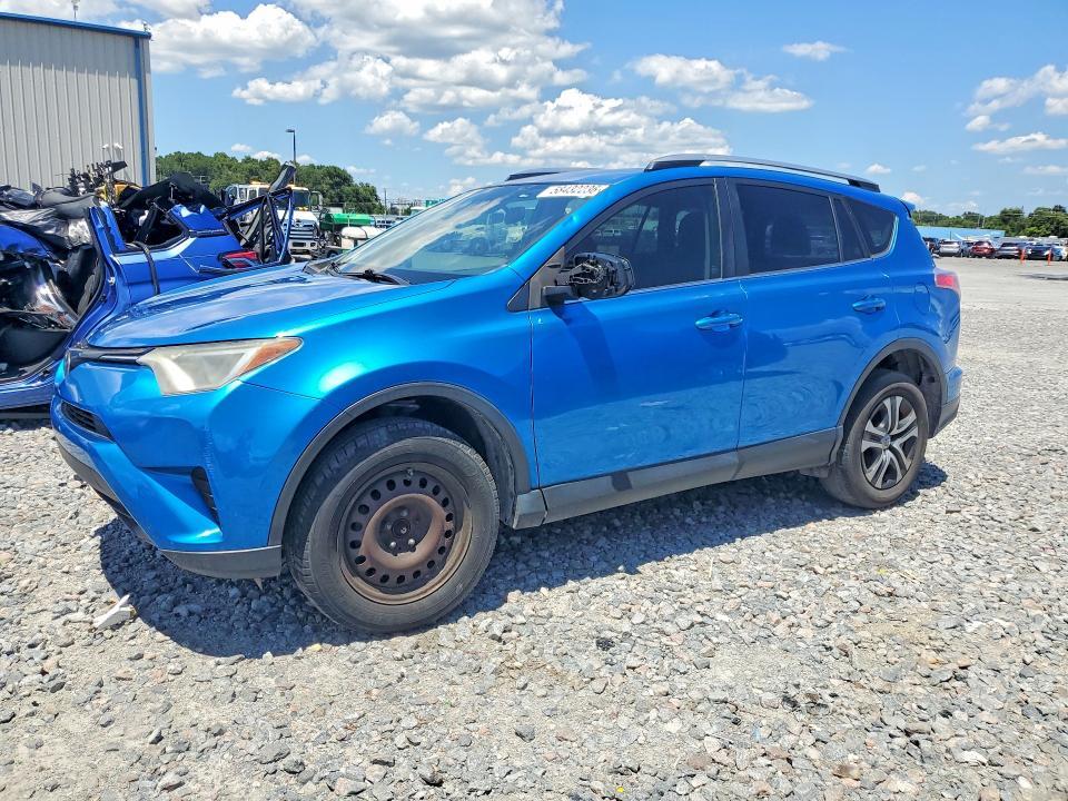 2017 Toyota Rav4 — фото 1