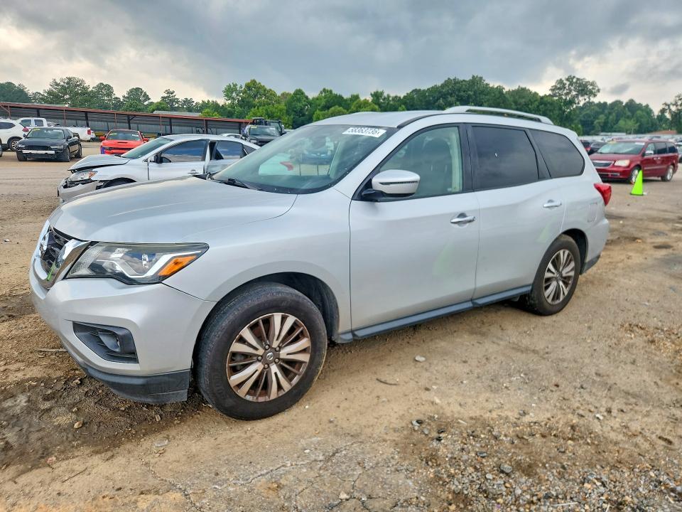 2020 Nissan Pathfinder — фото 1