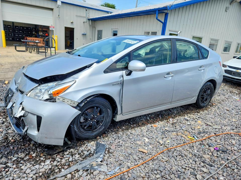2015 Toyota Prius — фото 1