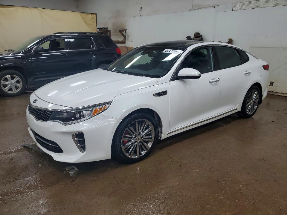 2016 Kia Optima — фото 1