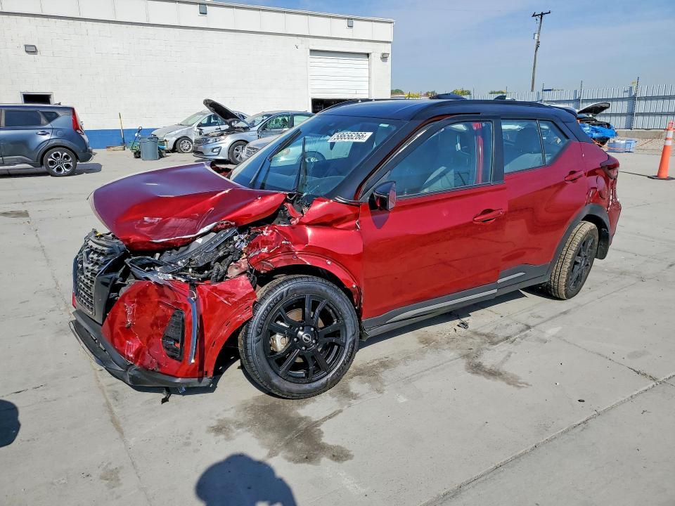 Nissan Kicks