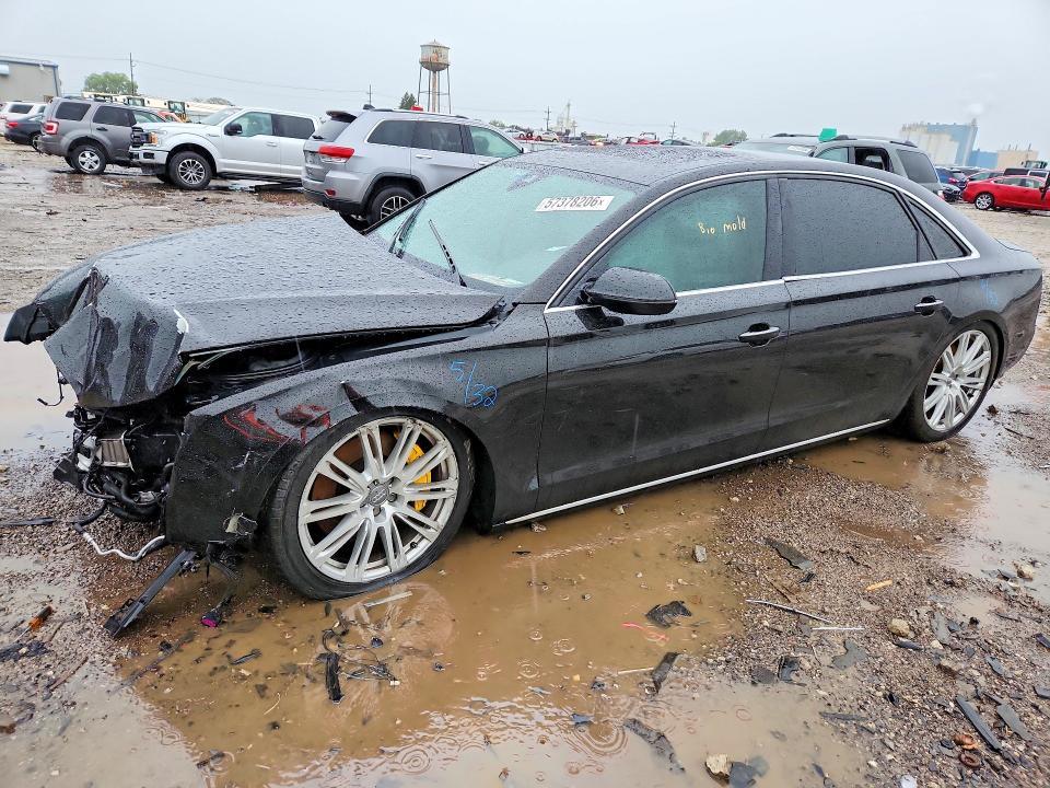 2014 Audi A8 — фото 1