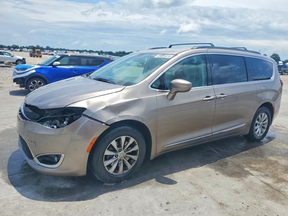 Chrysler Pacifica