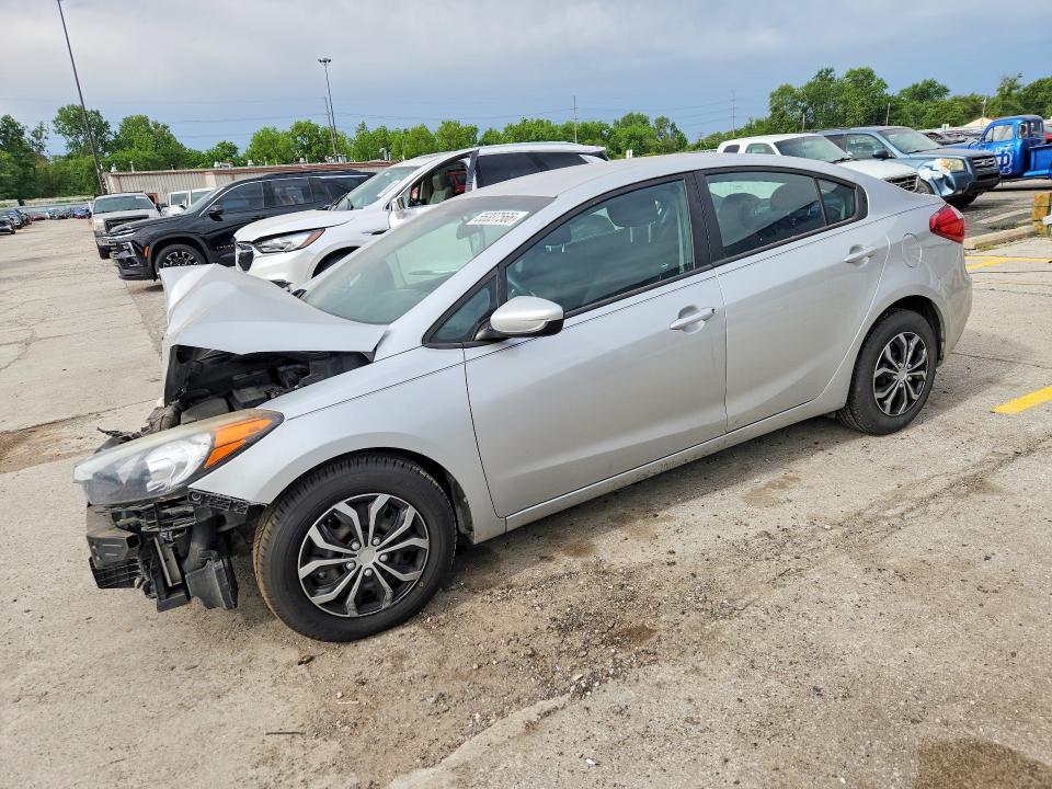 2016 Kia Forte — фото 1