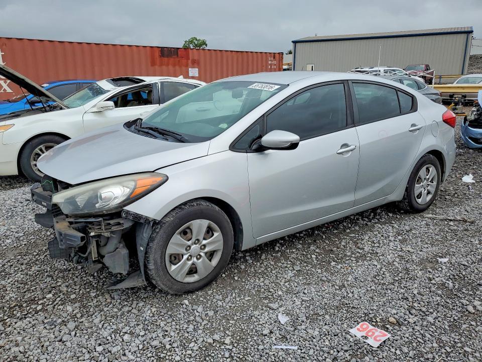 2016 Kia Forte — фото 1