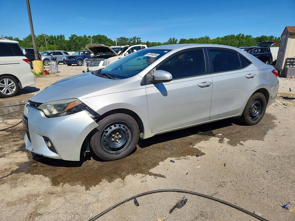2016 Toyota Corolla — фото 1