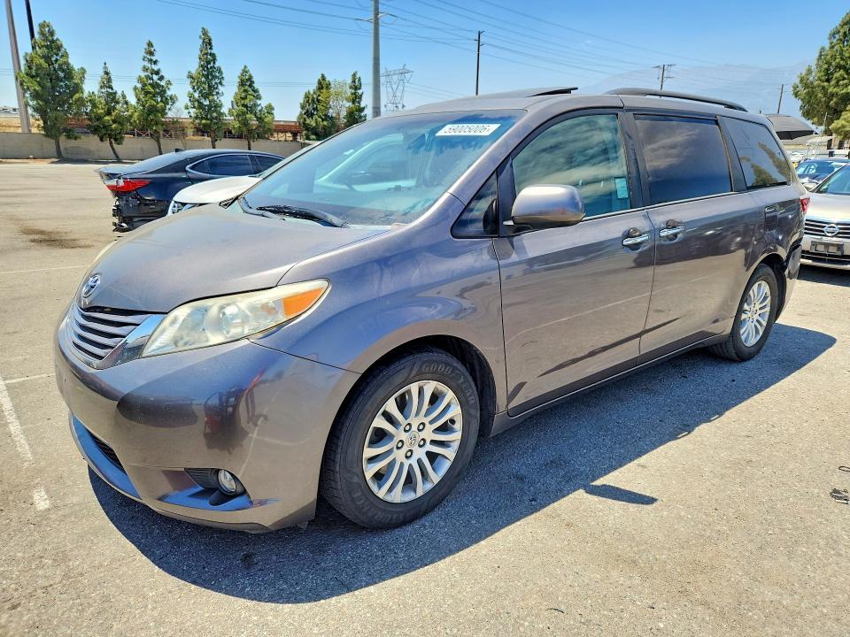 Toyota Sienna
