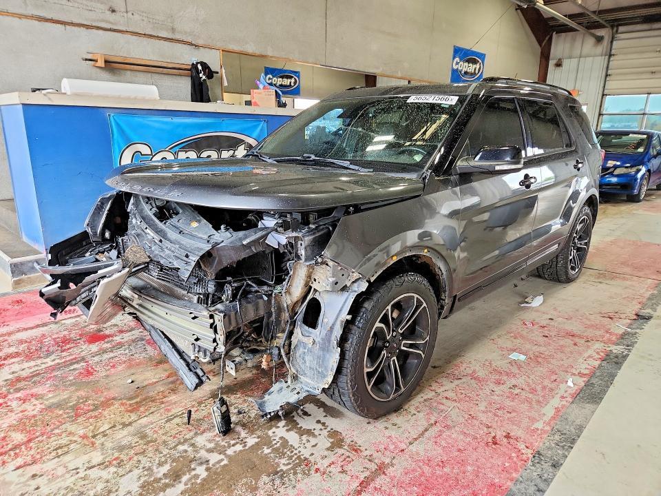 2019 Ford Explorer — фото 1