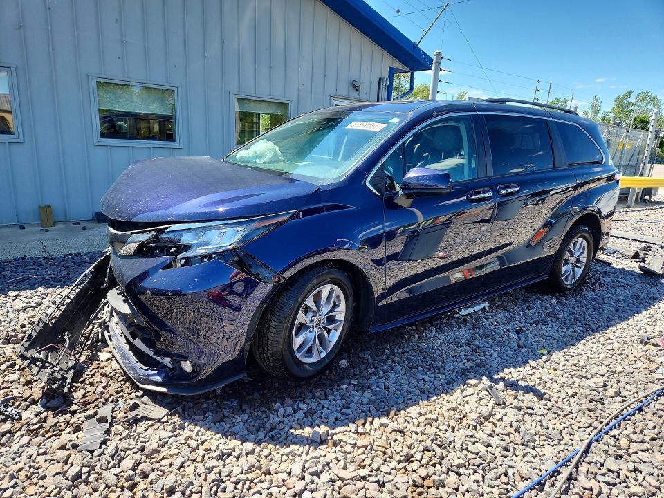 Toyota Sienna