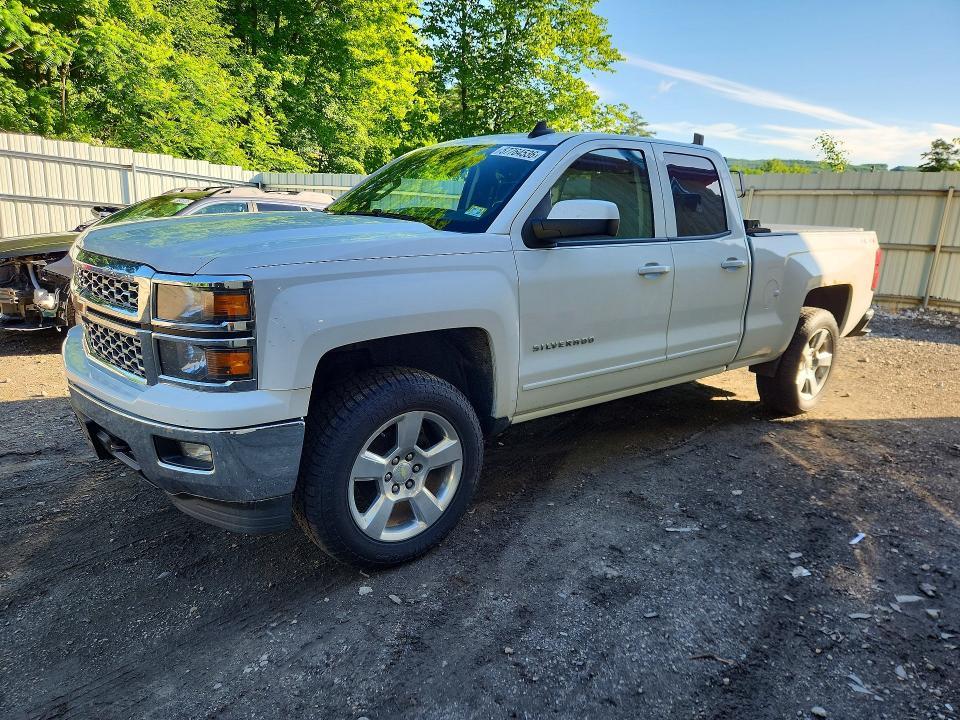 2015 Chevrolet Silverado — фото 1