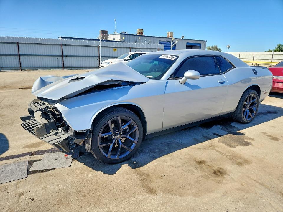 2023 Dodge Challenger — фото 1