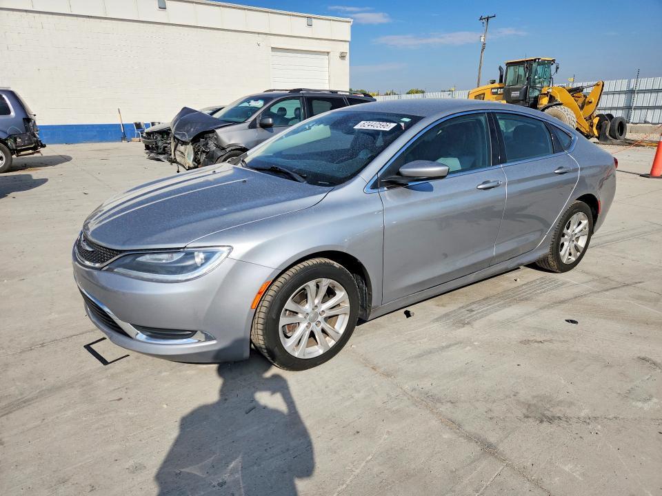 2016 Chrysler 200 — фото 1