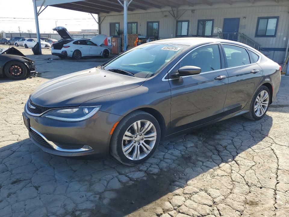 2015 Chrysler 200 — фото 1