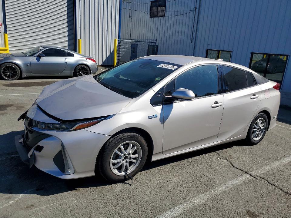 2017 Toyota Prius Prime — фото 1