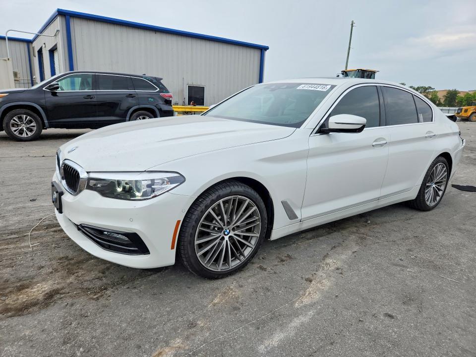 2017 BMW 530 — фото 1