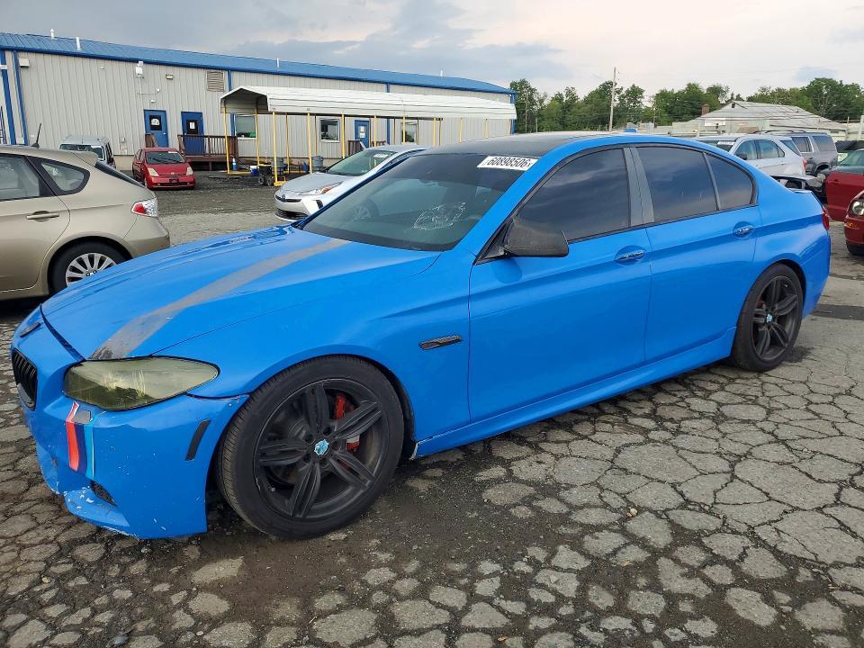 BMW 550